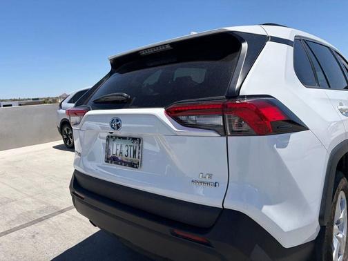 Super White 2021 Toyota RAV4 Hybrid LE