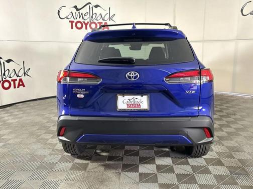 2025 Toyota Corolla Cross XLE
