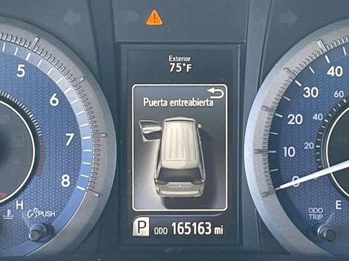 2020 Toyota Sienna LE