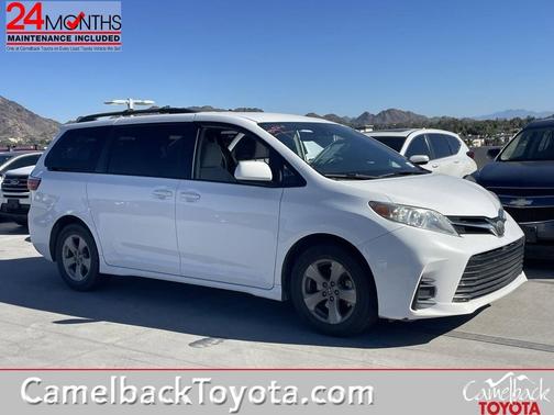 2020 Toyota Sienna LE