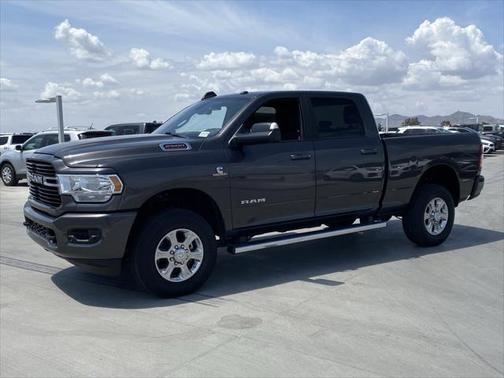 2021 RAM 2500 Big Horn Crew Cab 4x4 6'4' Box