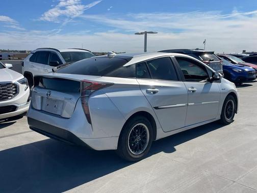 2017 Toyota Prius Four
