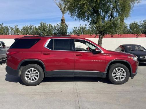 2019 Chevrolet Traverse LT Cloth