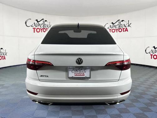 2021 Volkswagen Jetta 1.4T R-Line