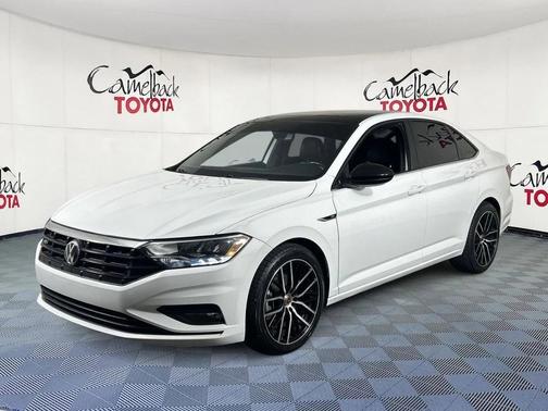 2021 Volkswagen Jetta 1.4T R-Line
