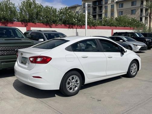 2019 Chevrolet Cruze LS