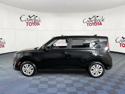 Fusion Black 2023 Kia Soul LX