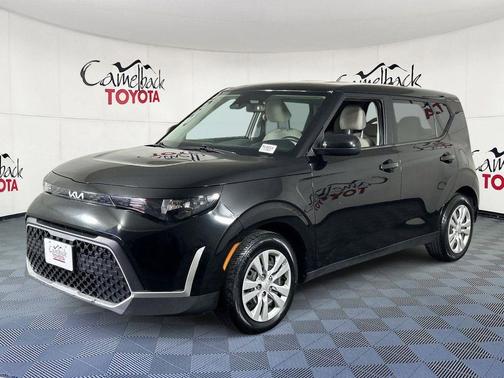 Fusion Black 2023 Kia Soul LX