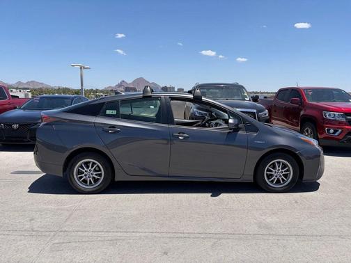 Magnetic Gray 2018 Toyota Prius One