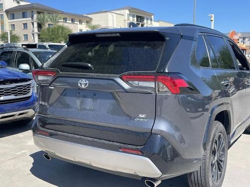 2025 Toyota RAV4 Hybrid SE