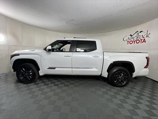 2025 Toyota Tundra Hybrid Platinum