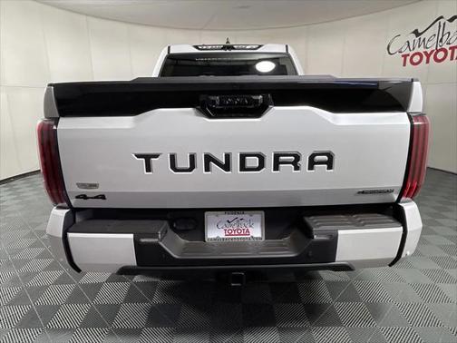 2025 Toyota Tundra Hybrid Platinum