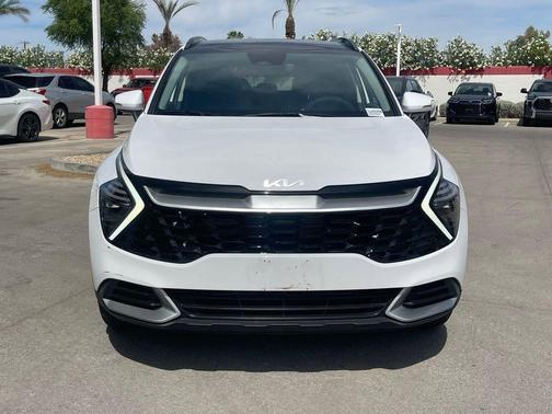 Glacial White Pearl 2025 Kia Sportage EX