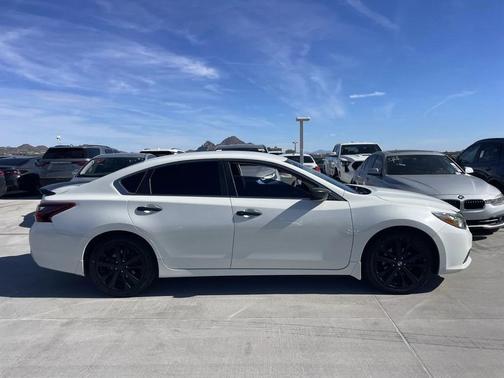 2017 Nissan Altima 2.5 SR