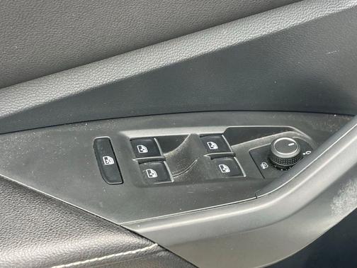 Pyrite Silver 2023 Volkswagen Jetta 1.5T Sport