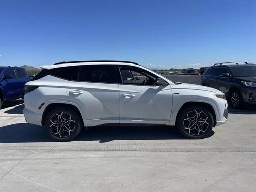 2024 Hyundai TUCSON Hybrid N Line