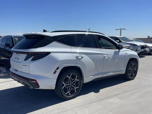 2024 Hyundai TUCSON Hybrid N Line