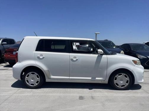 2012 Scion xB Release Series 9.0