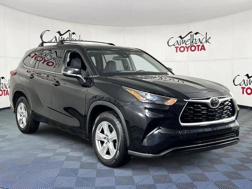 2022 Toyota Highlander L