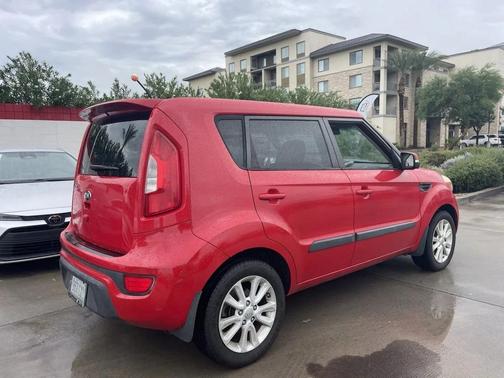 2013 Kia Soul +
