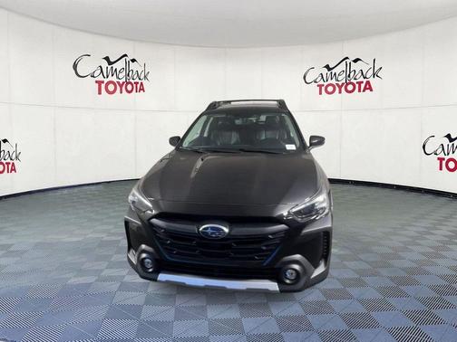 Crystal Black Silica 2024 Subaru Outback Limited XT