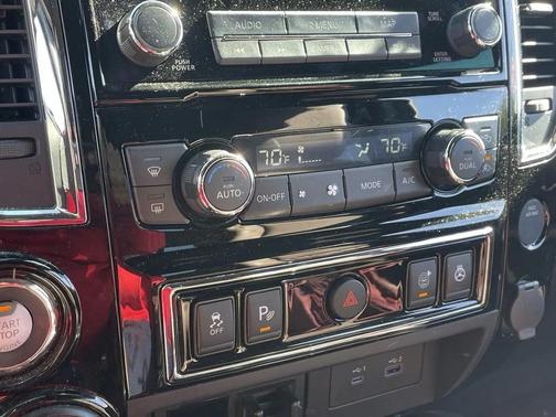 2023 Nissan Titan Platinum Reserve