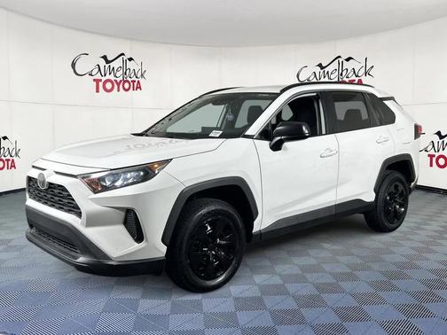 2020 Toyota RAV4 LE