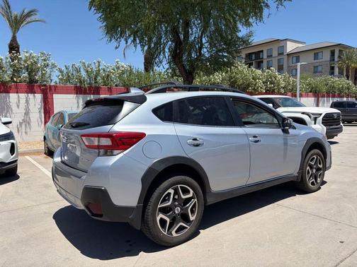 Ice Silver 2018 Subaru Crosstrek 2.0i Limited