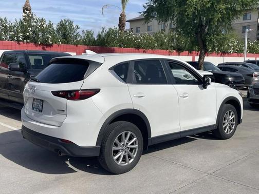 2023 Mazda CX-5 2.5 S Preferred Package