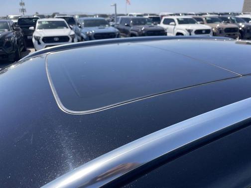 Diamond Black Metallic 2017 Lincoln MKC Reserve