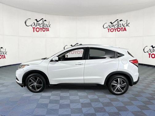 Platinum White Pearl 2022 Honda HR-V EX