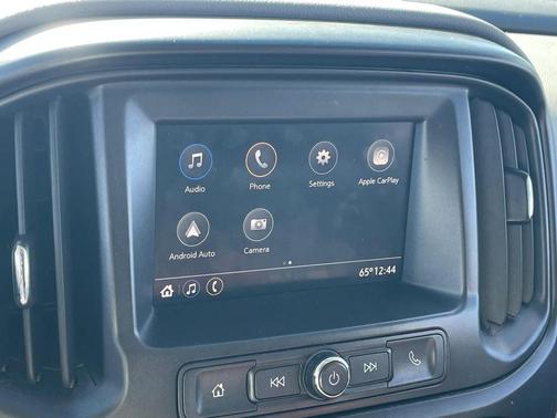 2021 GMC Canyon Elevation Standard