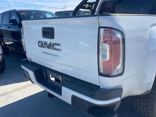 2021 GMC Canyon Elevation Standard