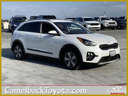 2022 Kia Niro LX
