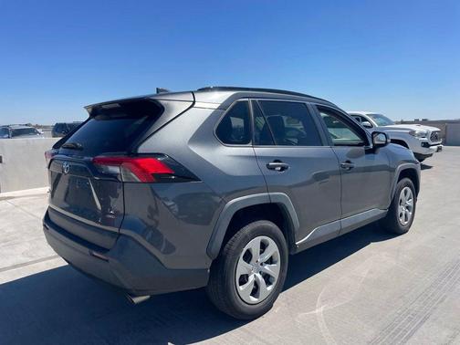 Magnetic Gray Metallic 2021 Toyota RAV4 LE