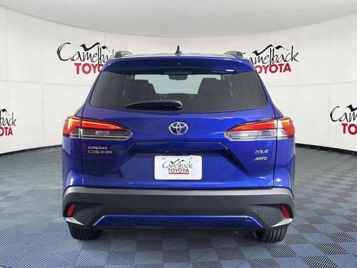Blue Crush Metallic 2025 Toyota Corolla Cross XLE