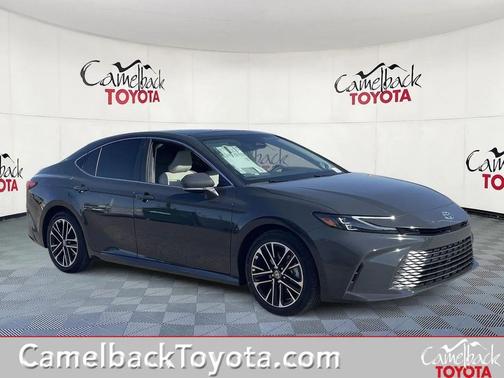 2025 Toyota Camry XLE