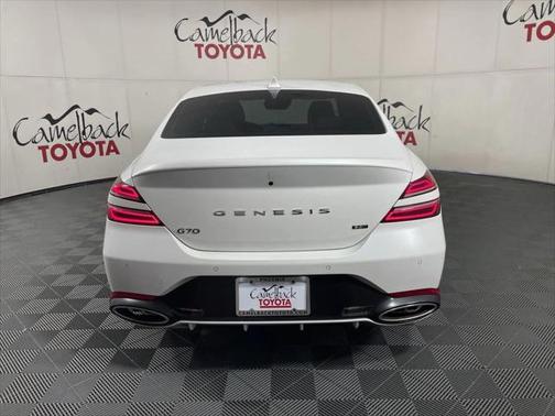 2023 Genesis G70 3.3T RWD