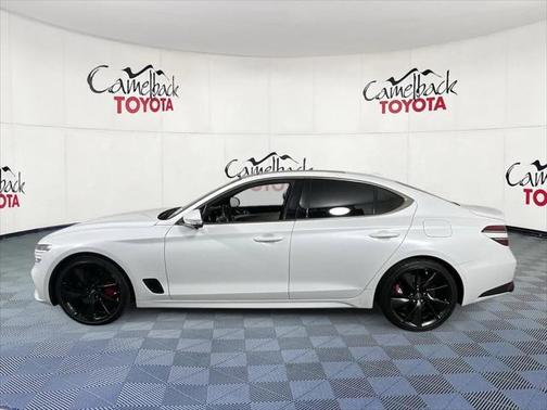 2023 Genesis G70 3.3T RWD