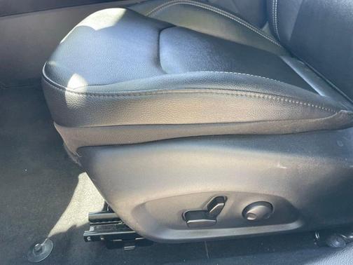 Bright White 2025 Jeep Compass Limited