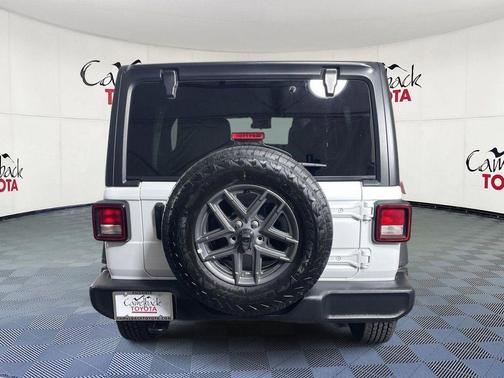 Bright White Clearcoat 2025 Jeep Wrangler Sport S