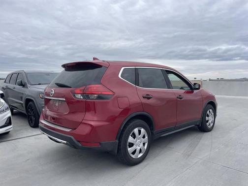 2017 Nissan Rogue S
