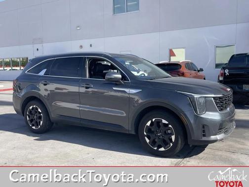 2024 Kia Sorento S