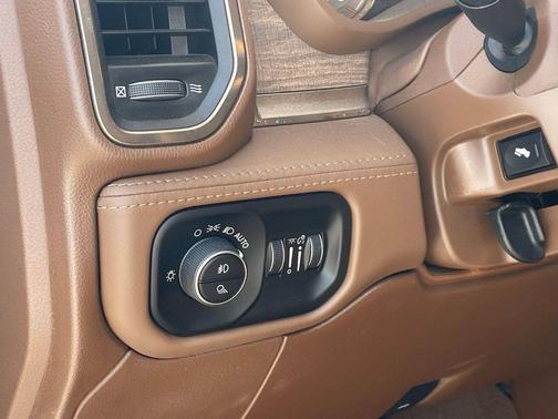 Bright White Clearcoat 2022 RAM 2500 Longhorn