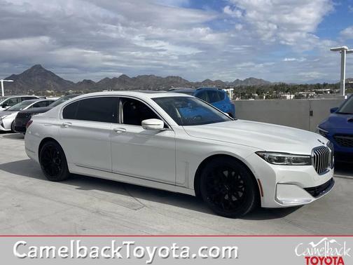2020 BMW 740 740i