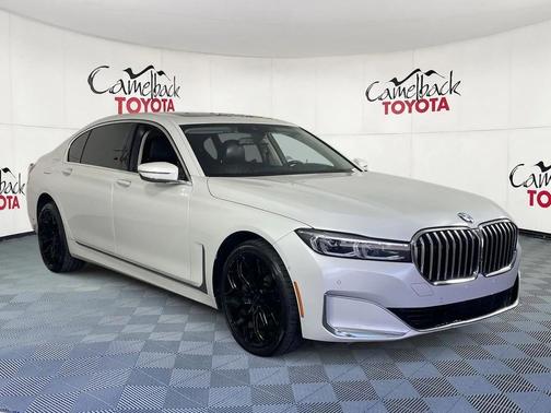 2020 BMW 740 740i