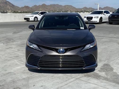 2024 Toyota Camry Hybrid XLE