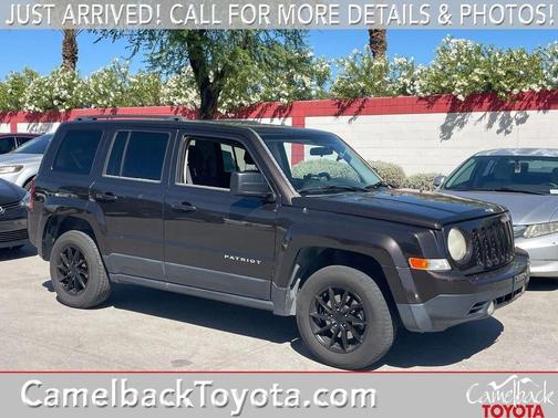 Rugged Brown Pearlcoat 2014 Jeep Patriot Sport