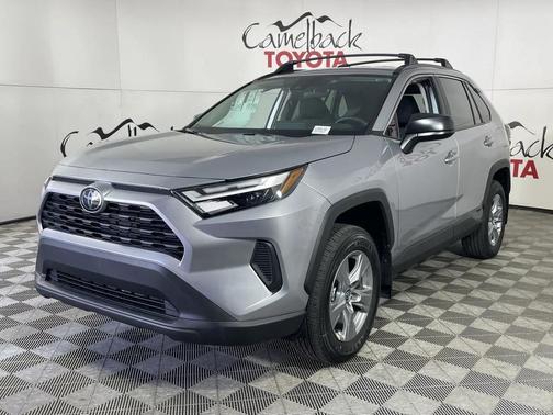 2025 Toyota RAV4 Hybrid LE