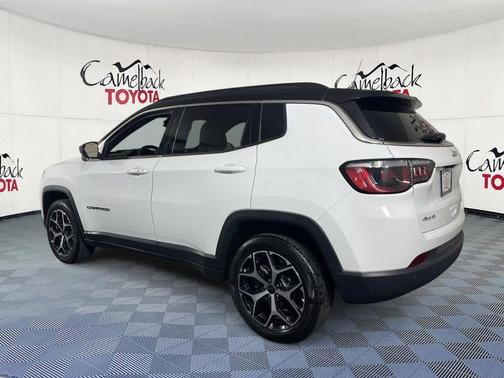 Bright White Clearcoat 2025 Jeep Compass Limited